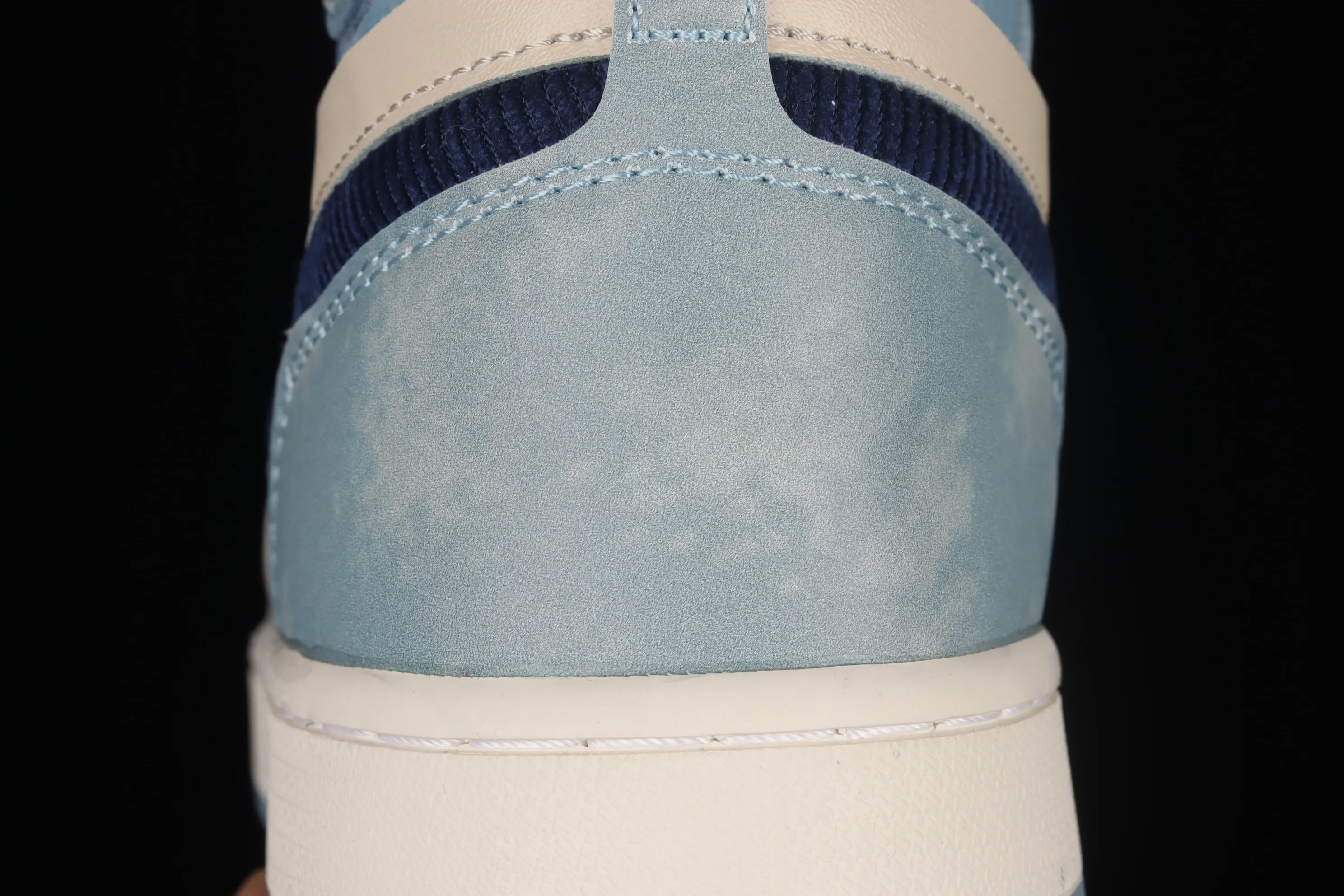 All categories Air Jordan Jordan series basketball shoes Air Jordan 1 High Air Jordan 1 Zoom CMFT "Celestine Blue" AJ1 Joe 1 Macaron Beige Blue Pink DQ5091-041